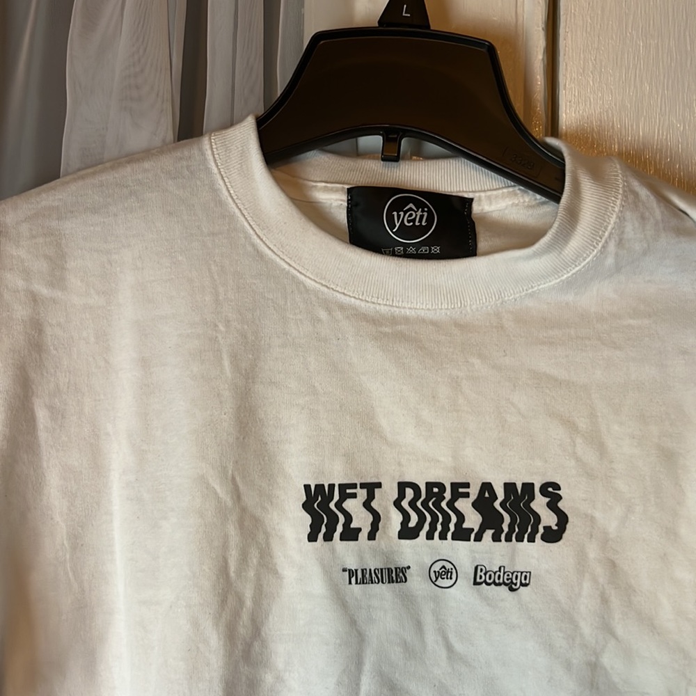 BODEGA x PLEASURES x YETI OUT Line Up TEE MEN’S LARGE